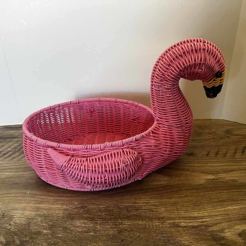 Hello Summer Ciroa Pink Resin Wicker Flamingo Woven Basket Dopamine Decor 17"